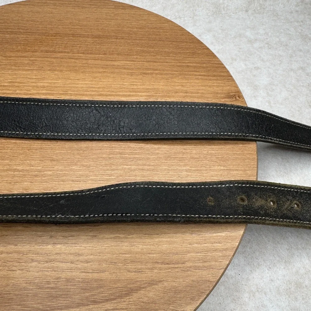 Mens Black Leather Belt Silver Buckle Embossed Woven Design‎ WELL WORN Size 36